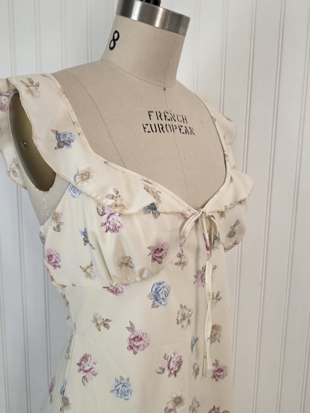 LE LIS Floral Mini Dress  Cottagecore  Coquette Style SIZE L - Picture 6 of 11